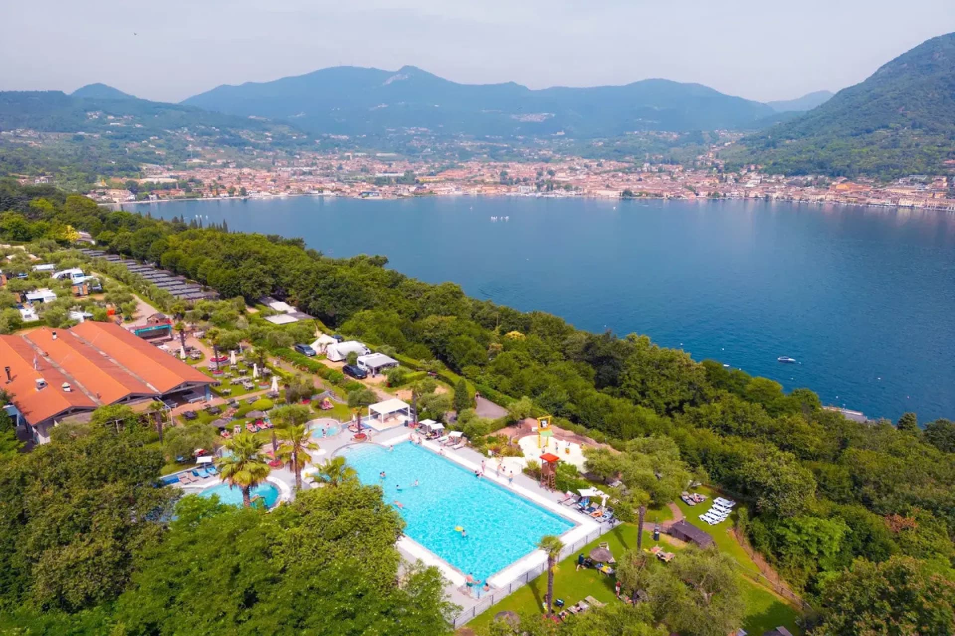 Weekend Glamping Resort, Campsite in San Felice del Benaco, Brescia
