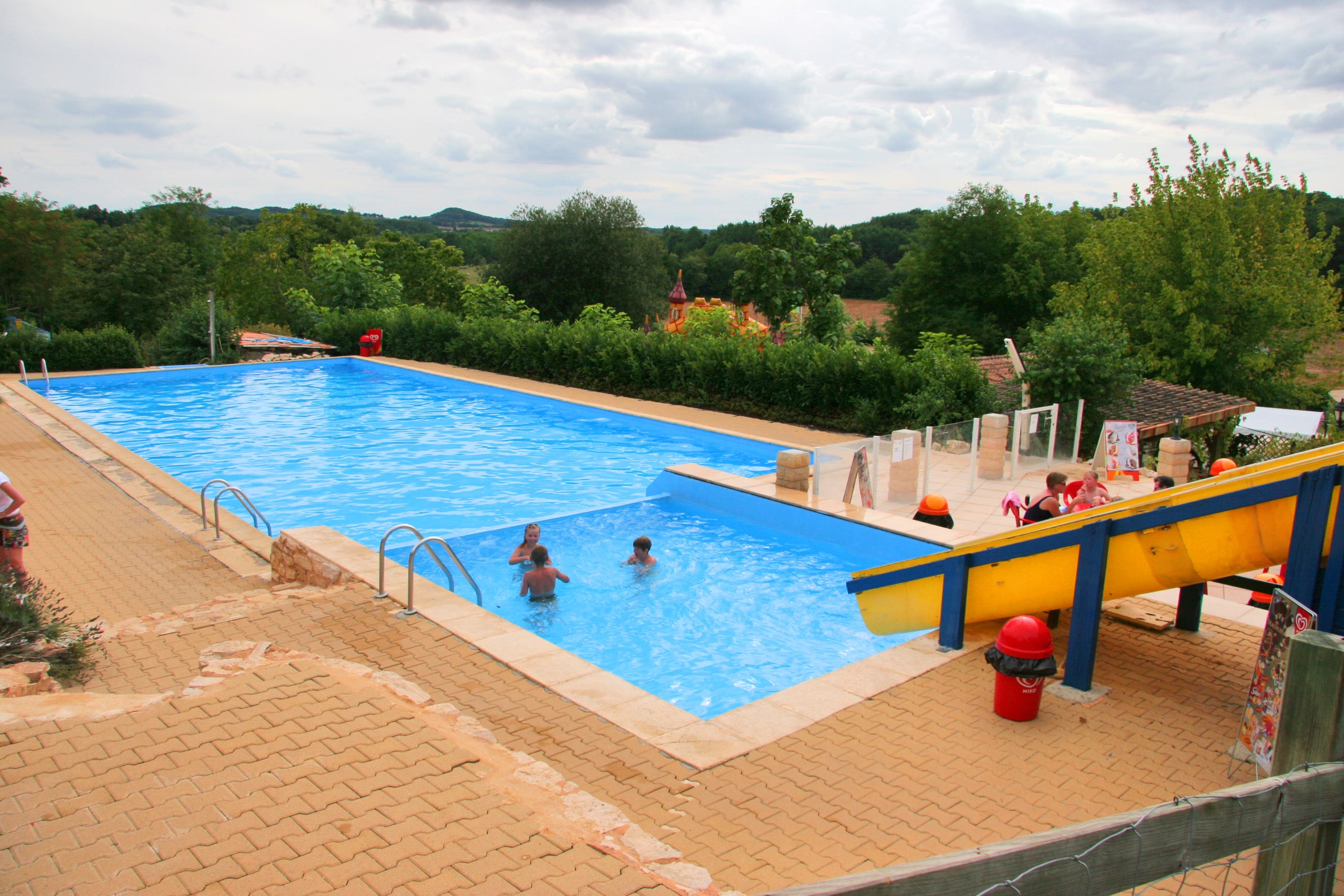 Camping Des Bastides