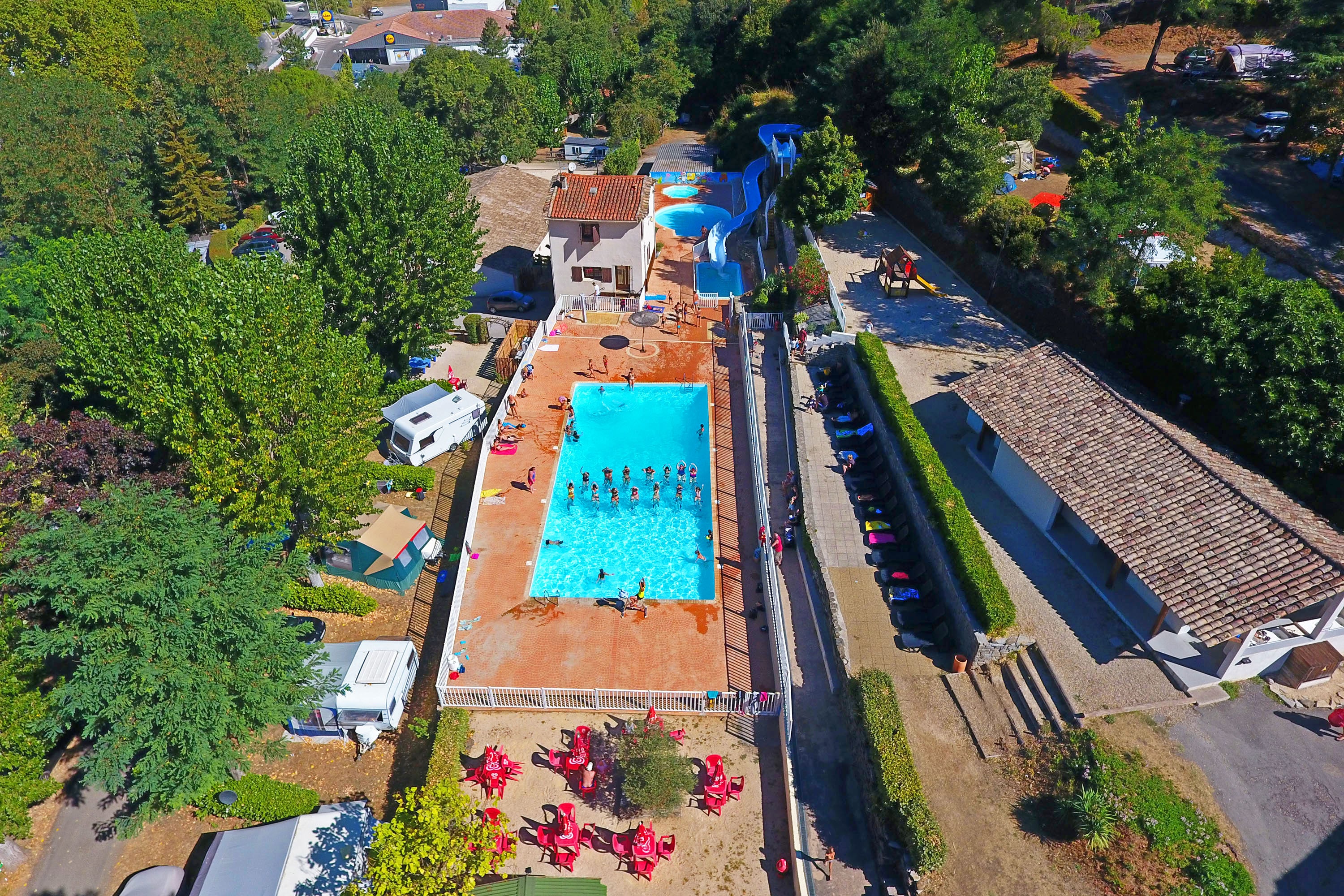 Flower Camping Les Fauvettes, Campsite in Anduze, Gard