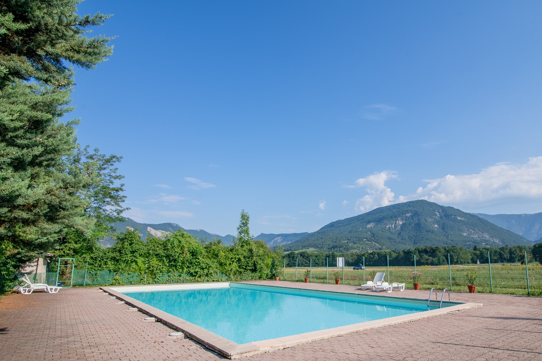 Camping de Chamarges Onlycamp