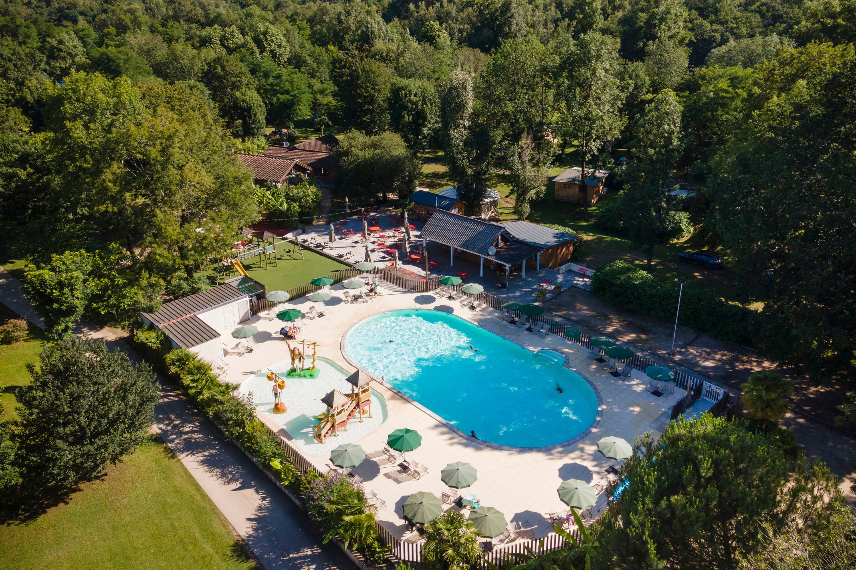 Camping Huttopia Beaulieu sur Dordogne