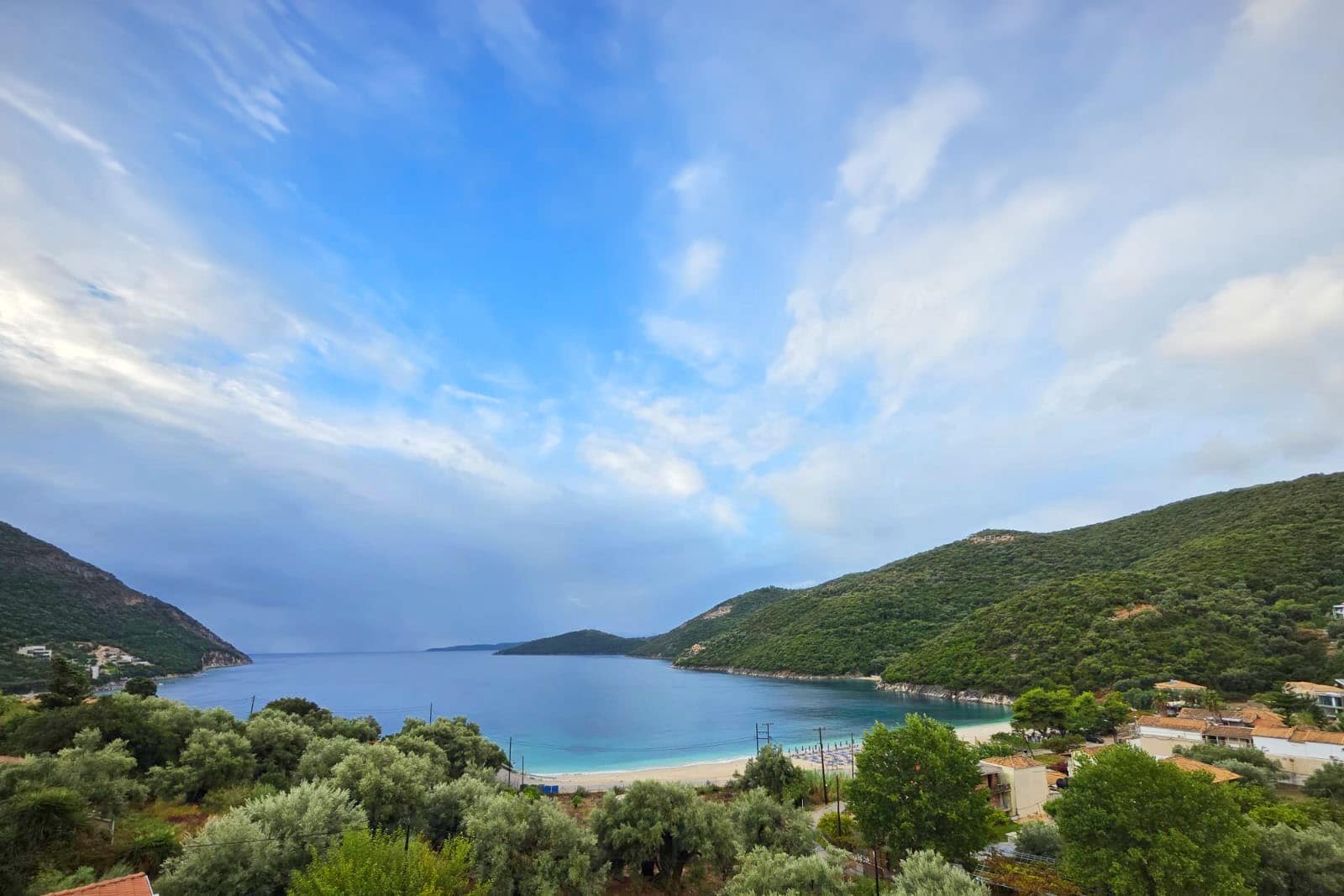 Camping & Bungalows Poros Beach