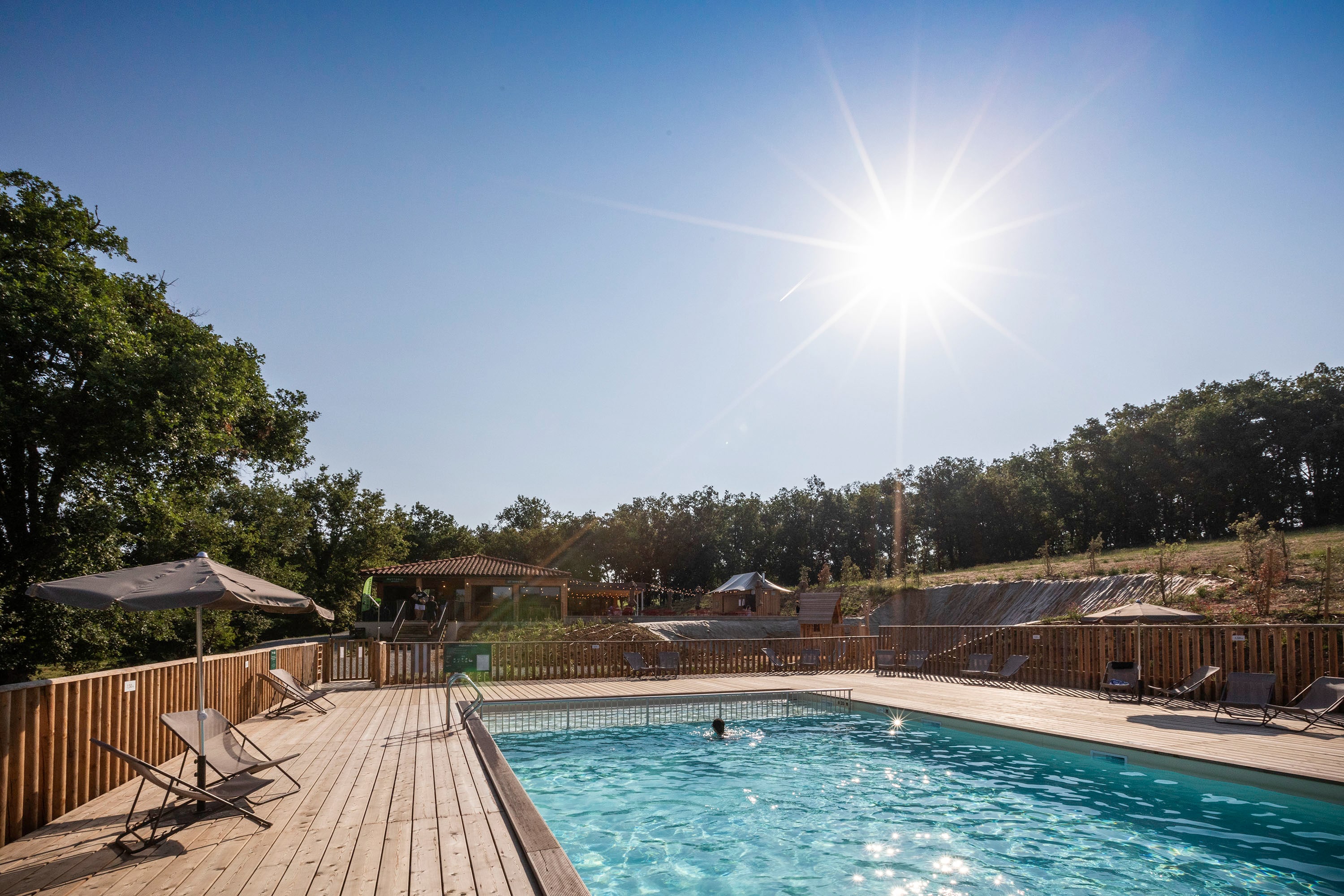 Camping Huttopia Pays de Cordes sur Ciel