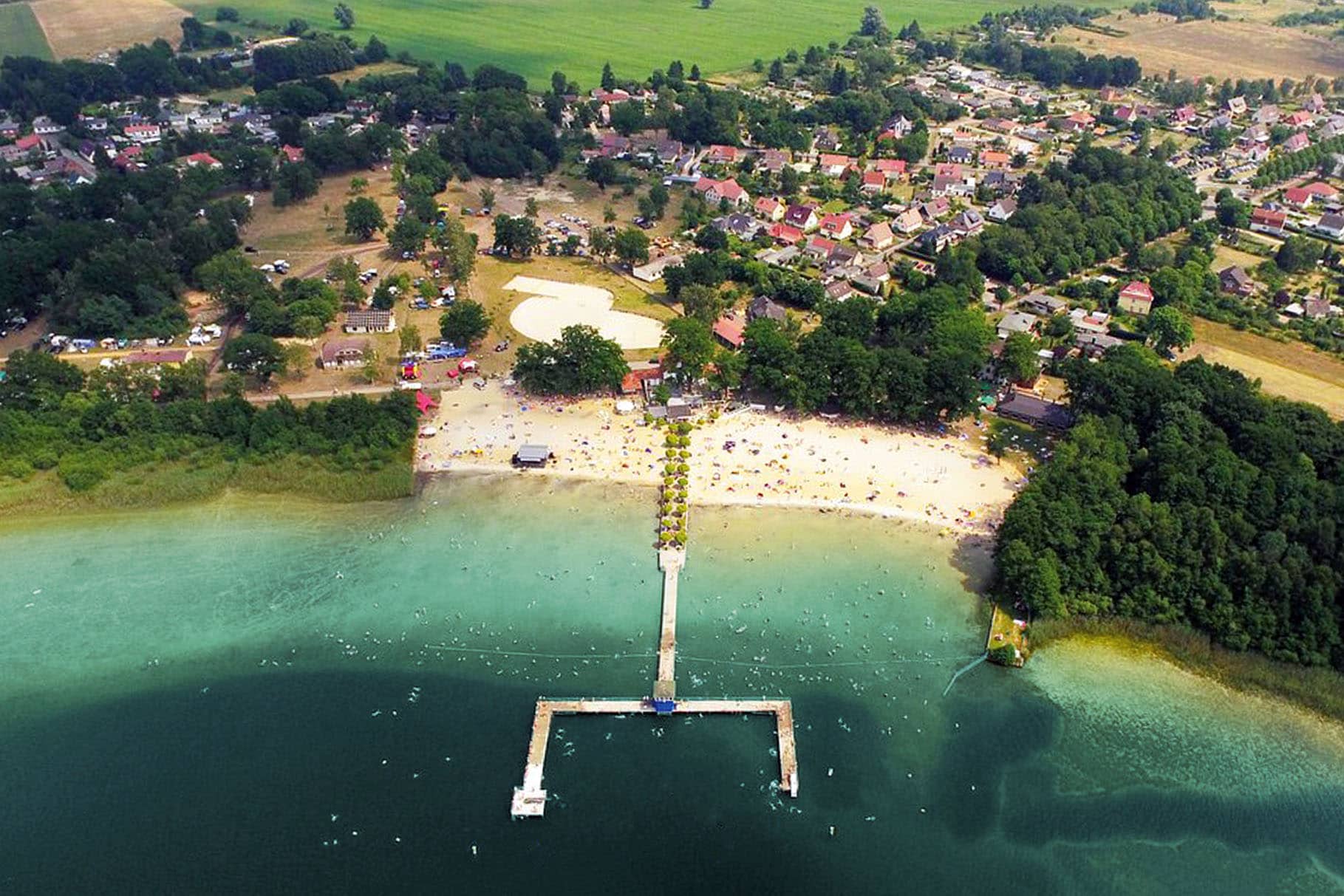 Barracuda Beach Camping am See