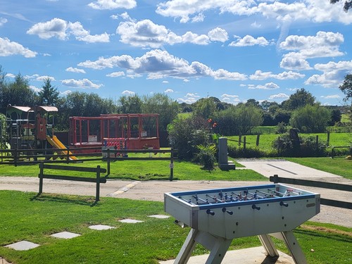 Camping Du Bois De Beaumard