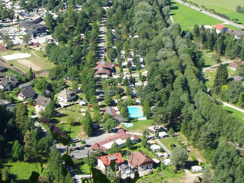 Schwimmbad Camp. Mössler