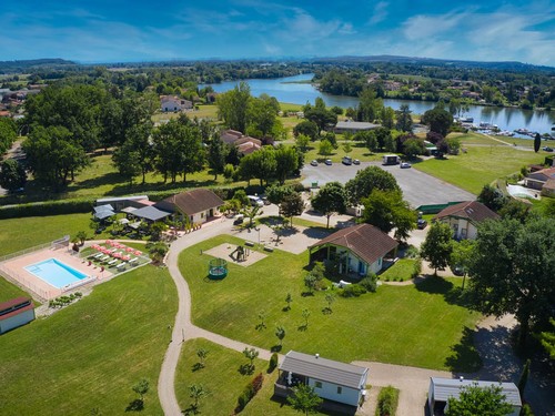 Camping Les Pommiers d'Aiguelèze