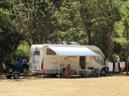 Camping Tikiti