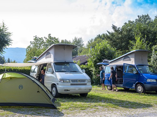 Nibelungen-Camping am Schwimmbad