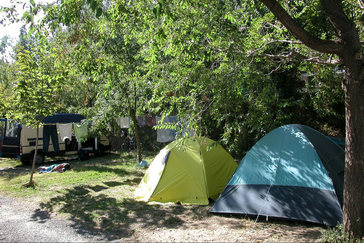 Camping El Balcón De Pitres