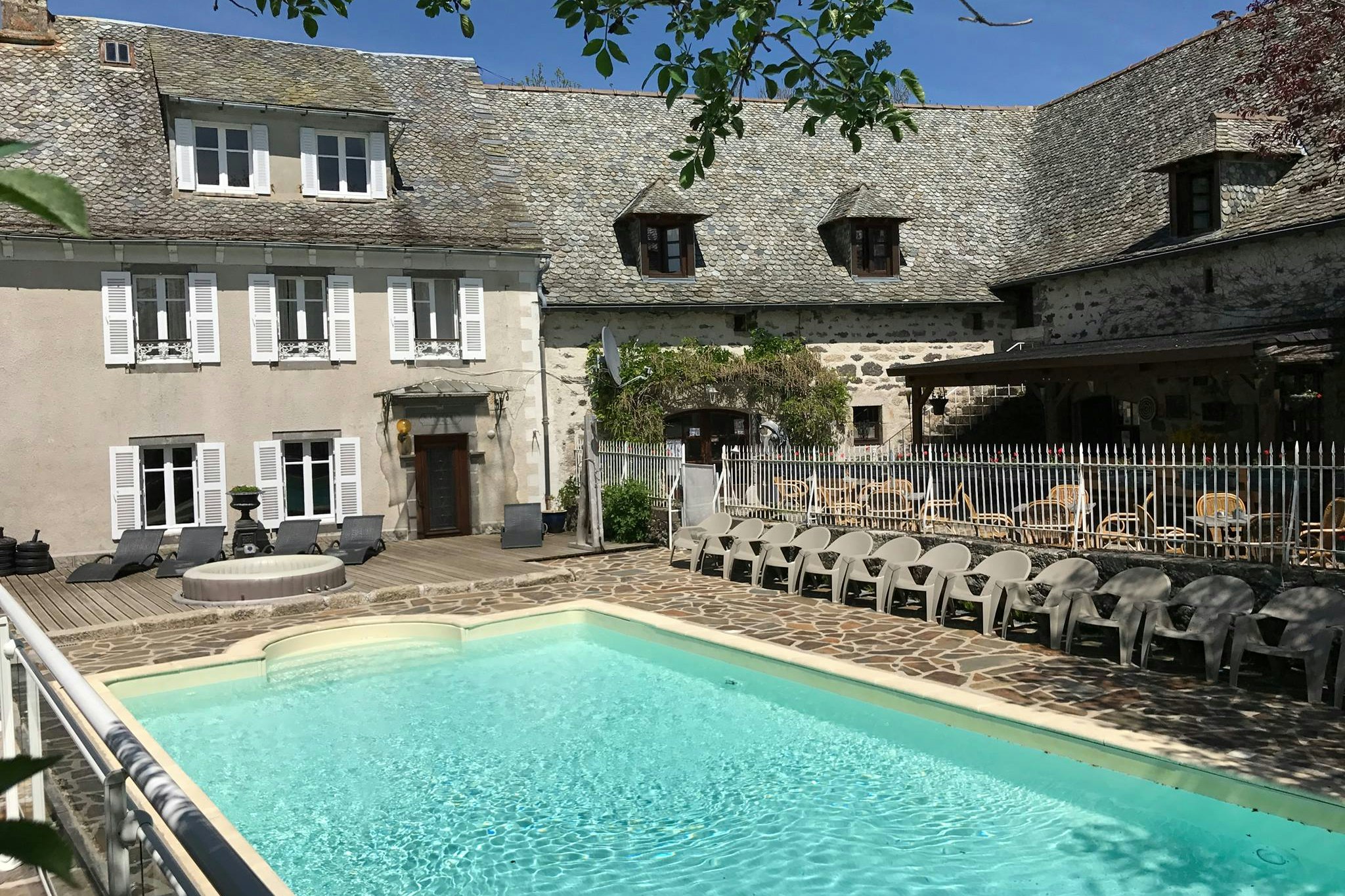 Camping Le Clos De Banes
